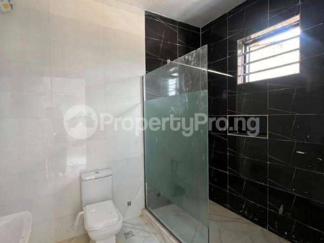 House for sale in Eti Osa, Abuja