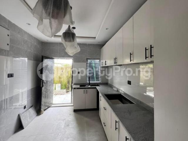 House for sale in Eti Osa, Abuja