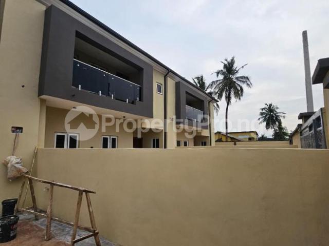 House for sale in Alimosho, Abuja