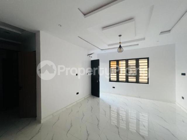 Detached house for sale in Eti Osa, Abuja