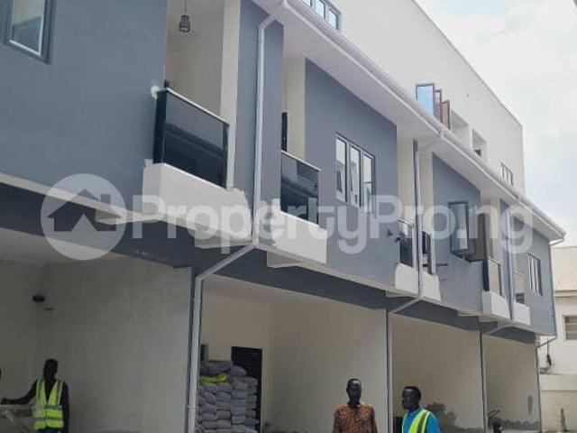 House for sale in Surulere
