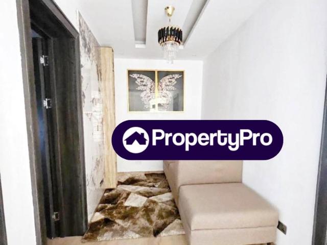 House for sale in Surulere