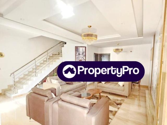 House for sale in Surulere