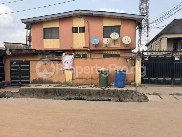 House for sale in Surulere