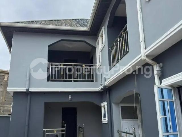 House for sale in Alimosho, Abuja