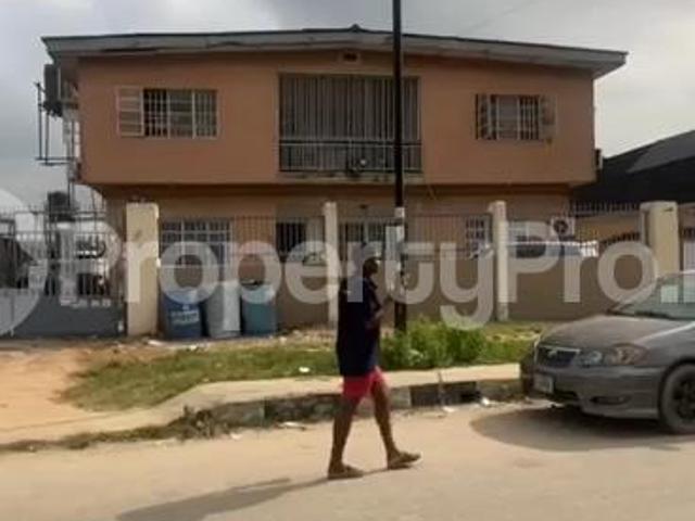 House for sale in Shomolu, Abuja
