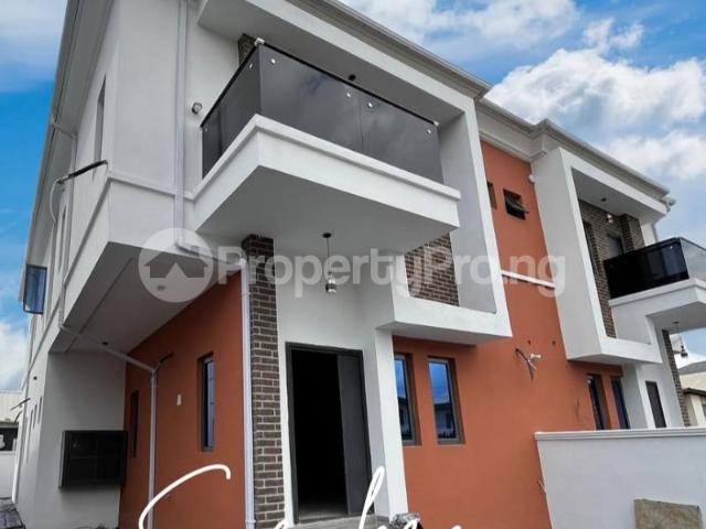 Duplex for sale in Surulere, Oyo