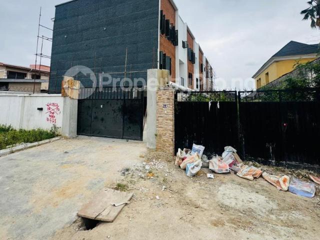 House for sale in Lagos