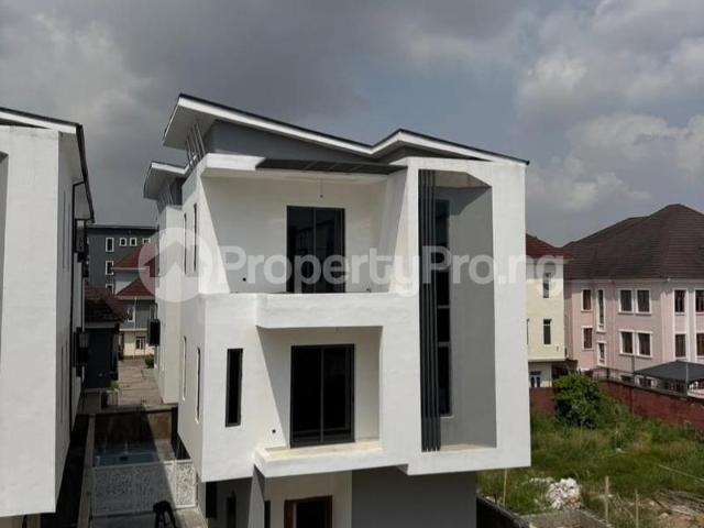 Duplex for sale in Ikeja , Abuja