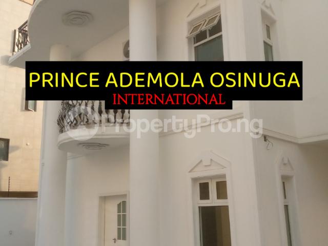 House for sale in Lagos
