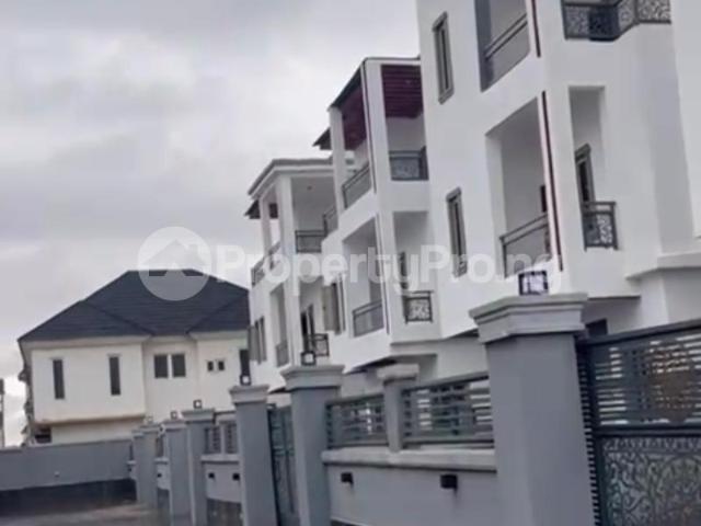 Duplex for sale in Amuwo Odofin, Abuja