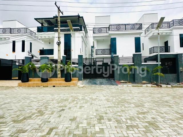 Duplex for sale in Amuwo Odofin, Abuja