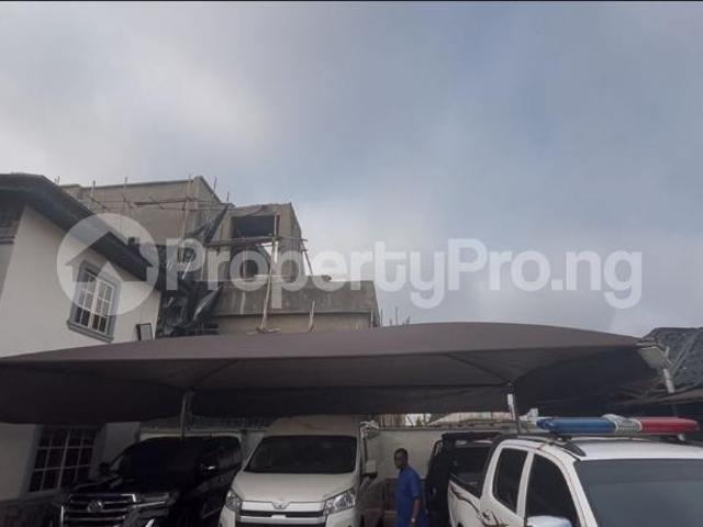 House for sale in Alimosho, Abuja