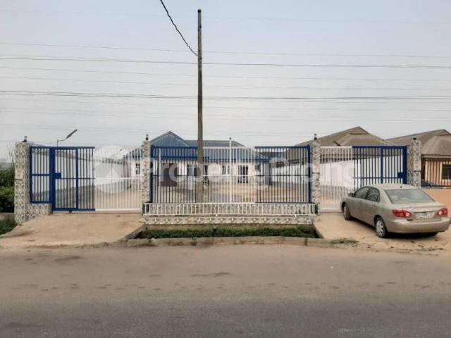 Bungalow for sale in Surulere, Oyo