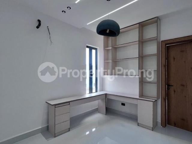 Duplex for sale in Eti Osa, Abuja