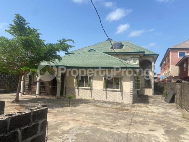 Duplex for sale in Amuwo Odofin, Abuja