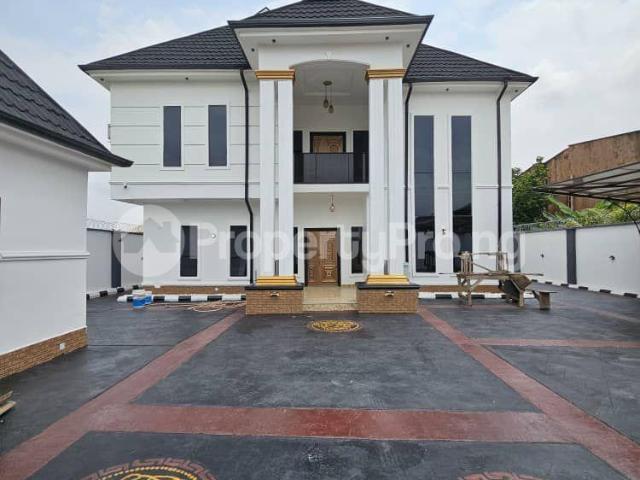 Apartment for sale in Abule Egba, Yewa North