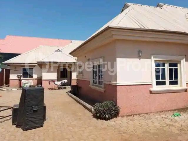 Bungalow for sale in Asa, Kwara