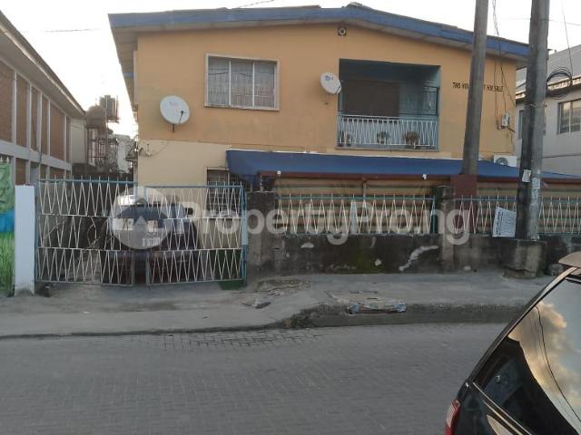 House for sale in Surulere