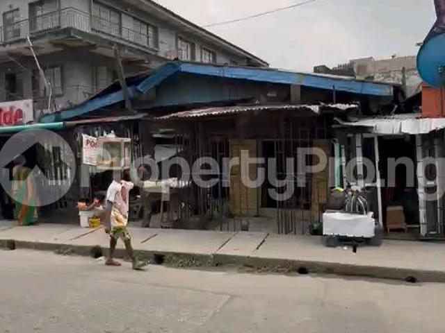 Bungalow for sale in Shomolu, Abuja