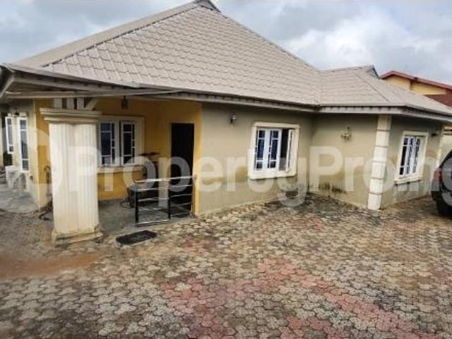 Bungalow for sale in Ojo