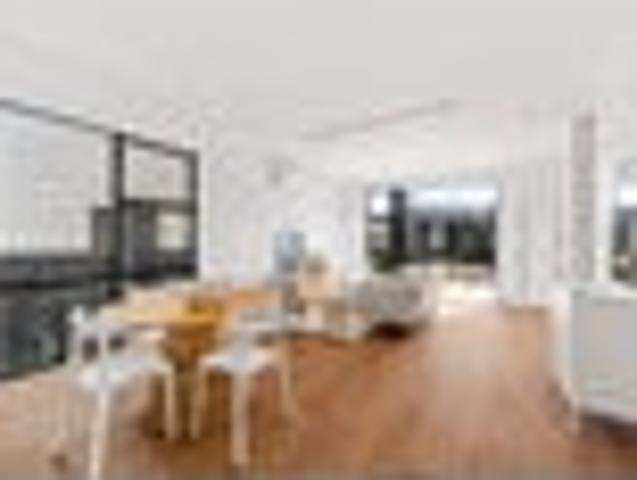 Townhouse for sale in Penihana North, Waitākere Ranges