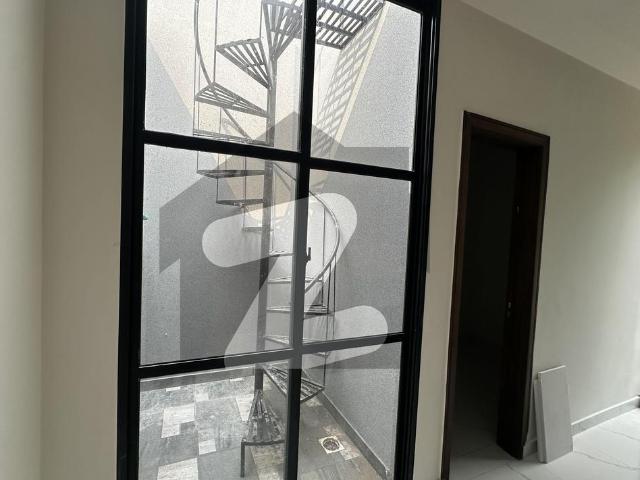 House for sale in تحصیل فیصل آباد شہر, فیصل آباد ڈویژن