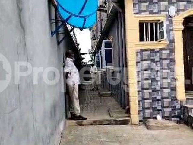 House for sale in Ikorodu, Lagos