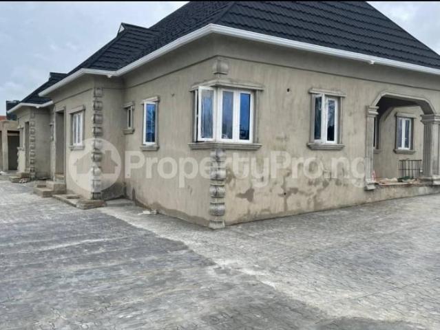 Bungalow for sale in Ojo