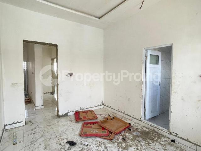 House for sale in Surulere