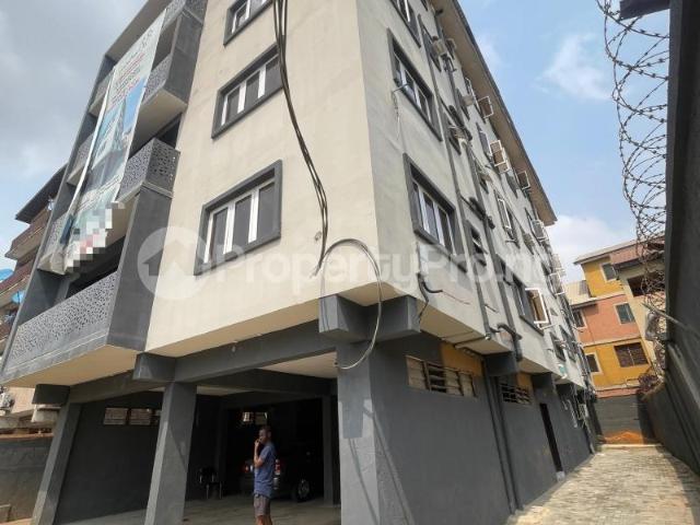 House for sale in Surulere
