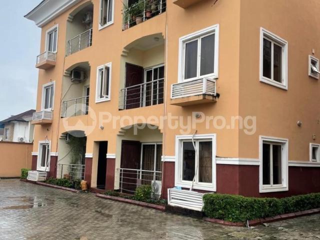 House for sale in Eti Osa, Abuja