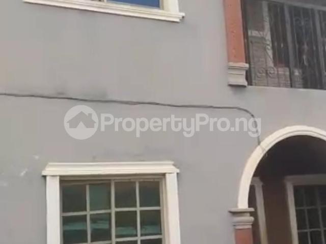 House for sale in Alimosho, Abuja