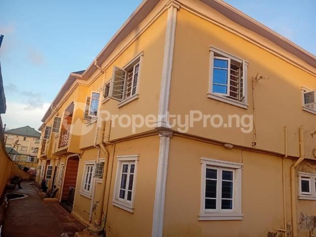 House for sale in Alimosho, Abuja