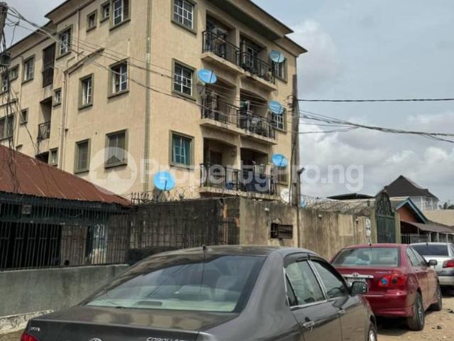 House for sale in Surulere