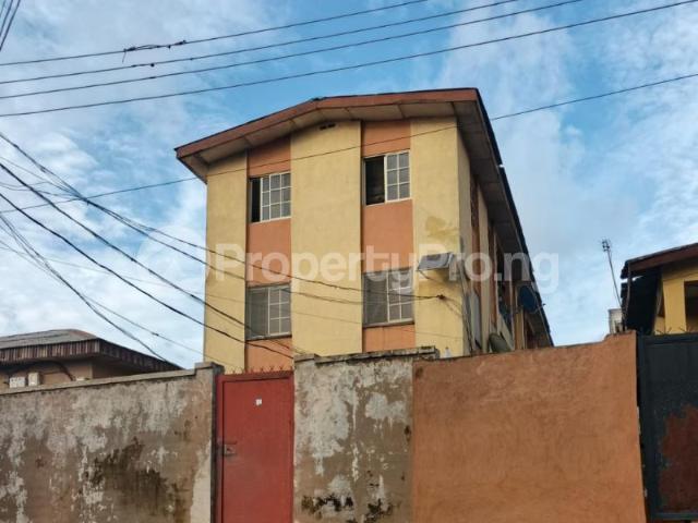 House for sale in Shomolu, Abuja