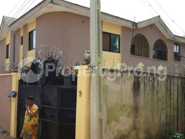 House for sale in Alimosho, Abuja