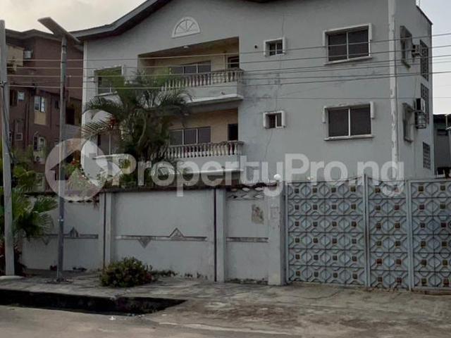 House for sale in Surulere , Abuja