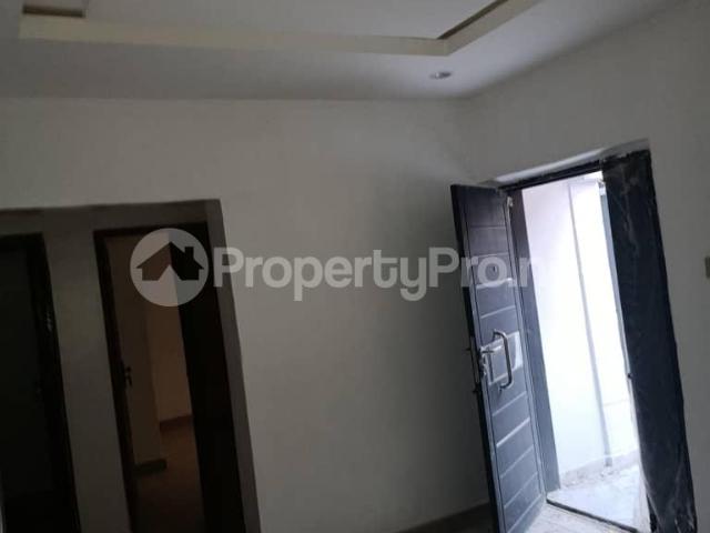 House for sale in Alimosho, Abuja