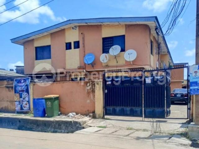 House for sale in Surulere