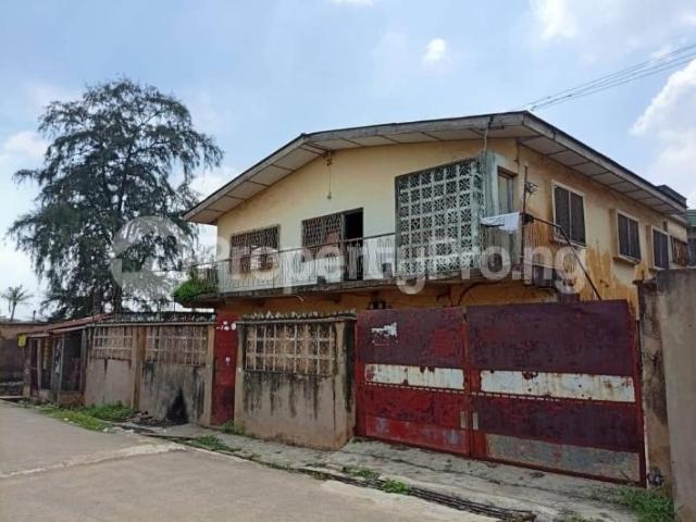 House for sale in Ojo