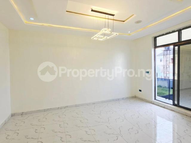 House for sale in Eti Osa, Abuja