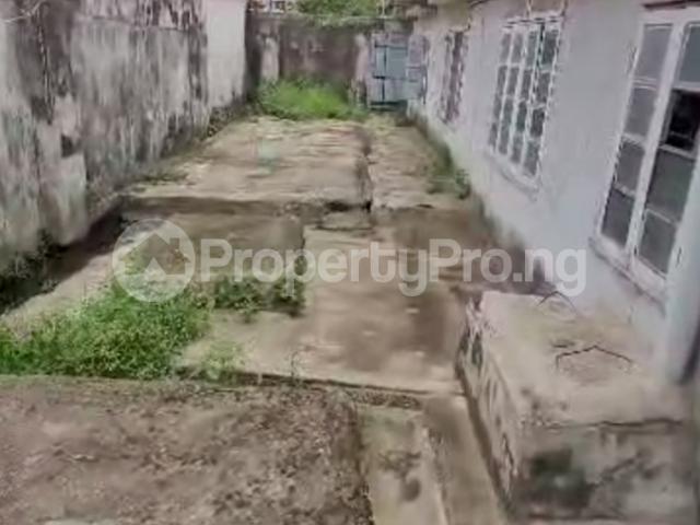 Bungalow for sale in Shomolu, Abuja