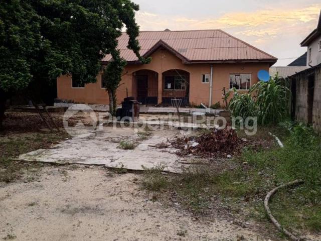 Bungalow for sale in Eti Osa, Abuja