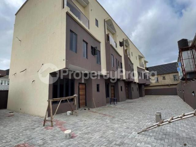 House for sale in Shomolu, Abuja