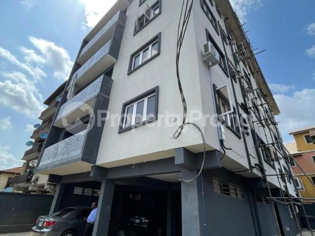 Apartment for sale in Surulere