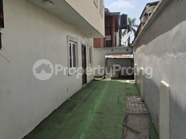 Duplex for sale in Surulere, Oyo