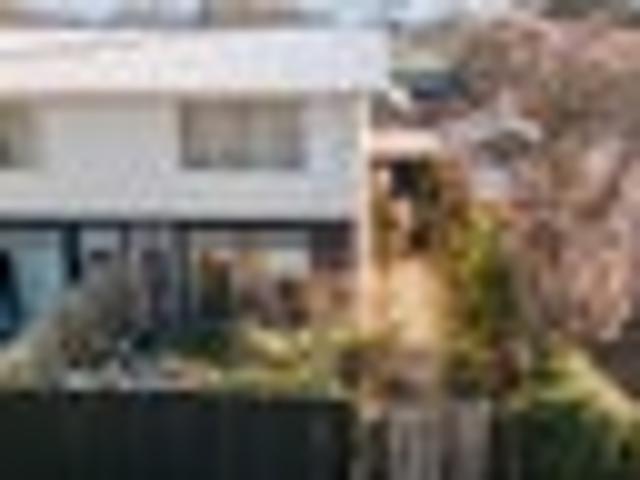 Apartment for sale in Heathcote, Canterbury