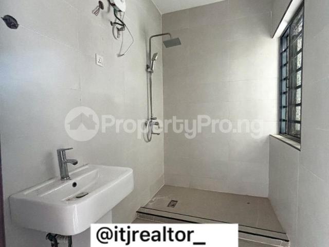 House for sale in Lagos