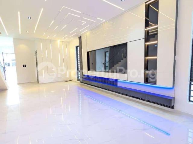 Duplex for sale in Eti Osa, Abuja